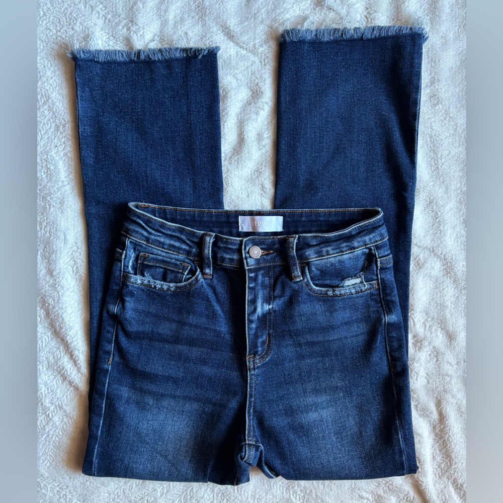 Vervet Dark Wash Cropped Mom Jeans with Frayed Hem - Picture 2 of 5